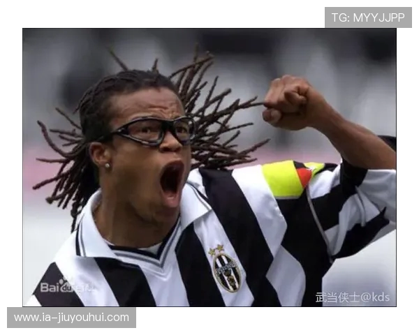 精选足球眼镜好货推荐助你赛场清晰视野尽显运动风采